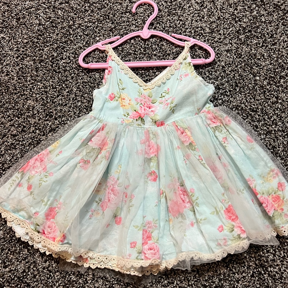 Mint brand kids clothing sz 12-18 months